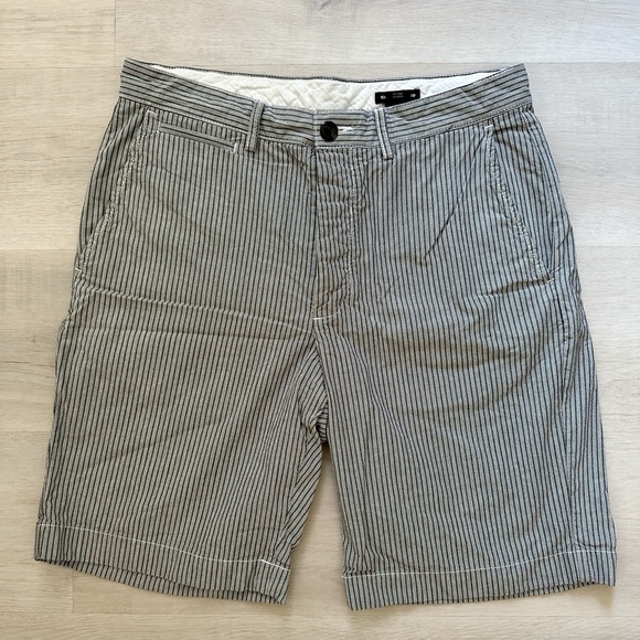 Club Monaco Other - Men's Club Monaco size 31  cotton shorts